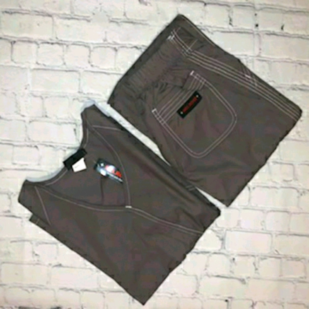 2pc Scrub set - Picture 2 of 6